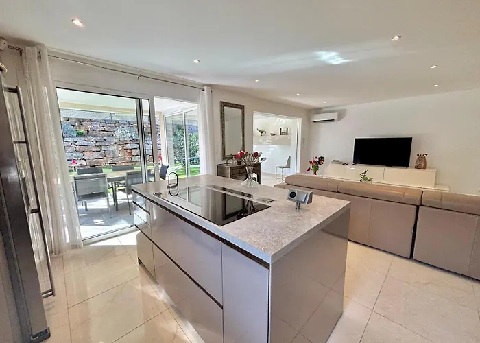 Maison De Vacance La Belle Feriehus