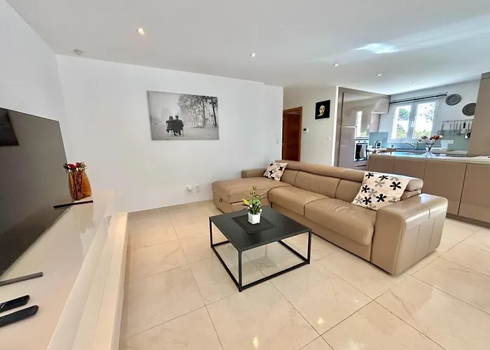 Maison De Vacance La Belle *